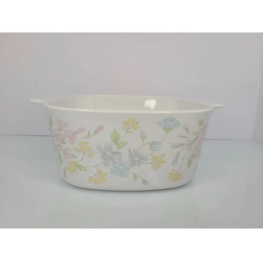 Vintage Corning (A-3-B) 3 Liter Casserole Dish Pastel Bouquet with Lid